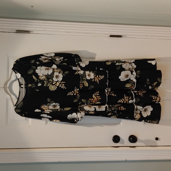 Ava James size 1X long sleeve black with magnolia flower pattern dress - Picture 1 of 5